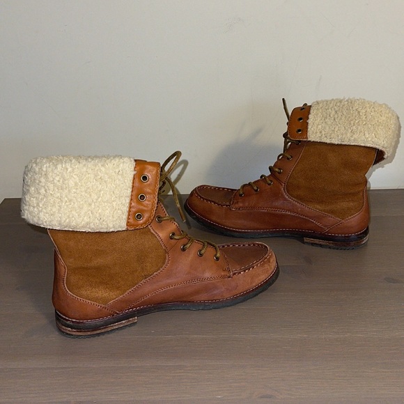 G. H. Bass & Co. Cognac Leather Lace Up Booties - Women’s Size 7.5 - Picture 5 of 7